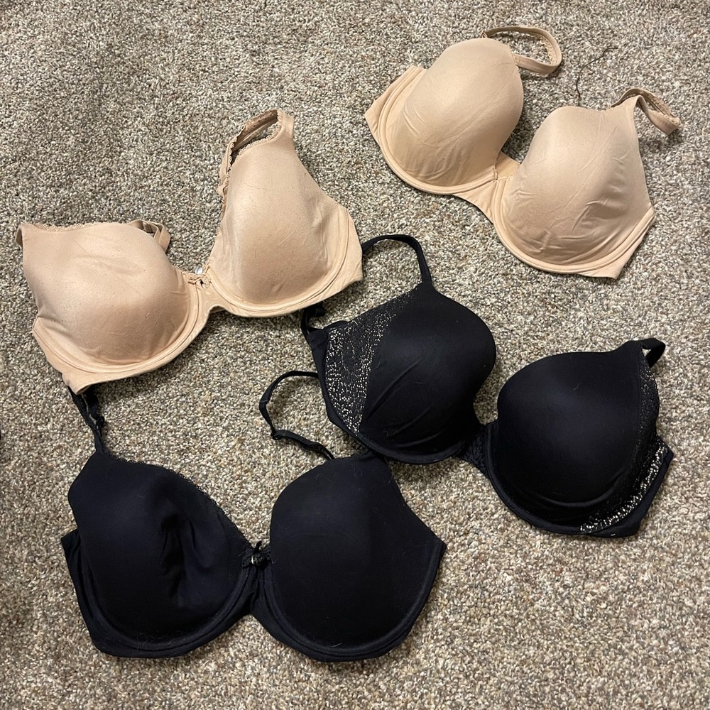 FOUR Body by Victoria bras 32DDD